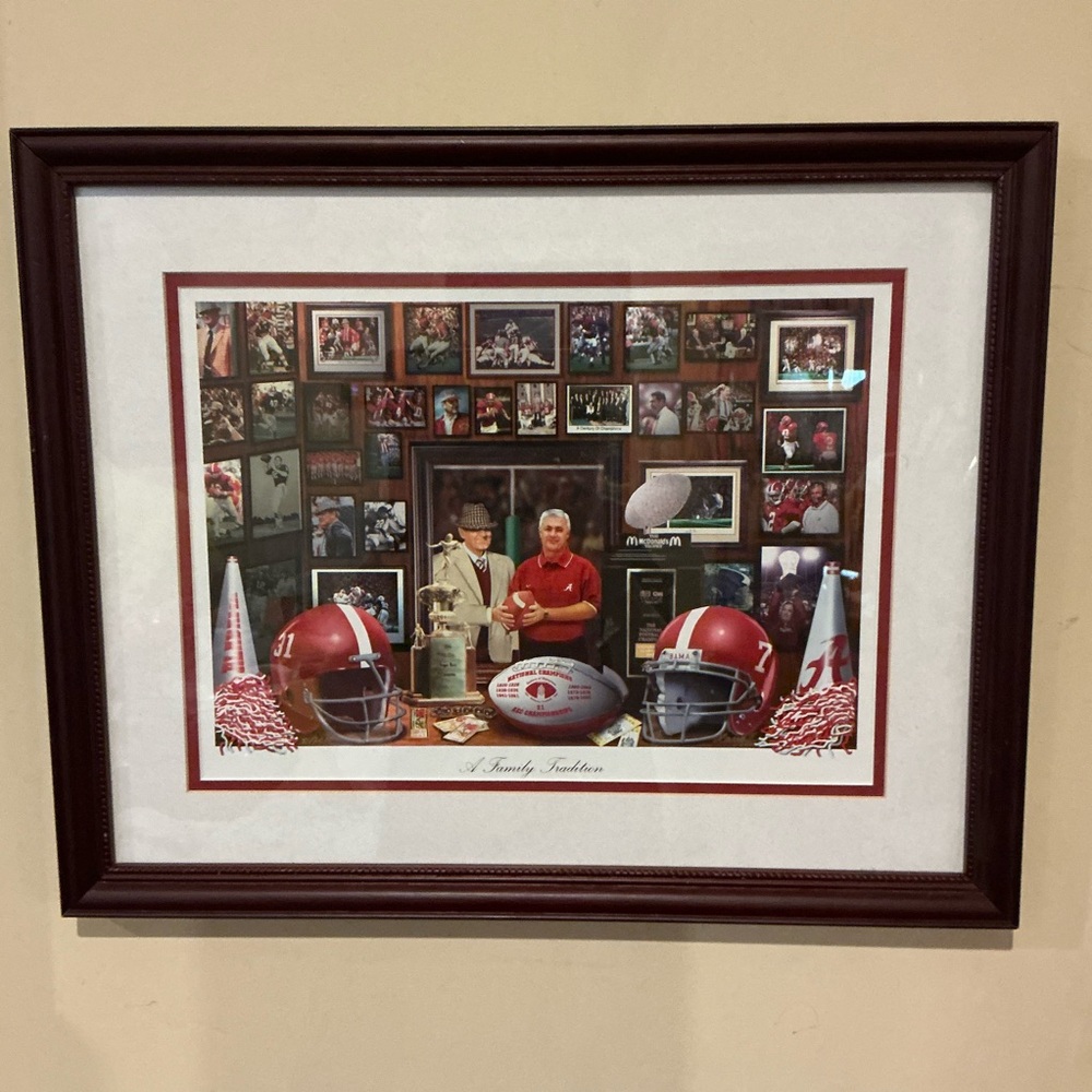 University of Alabama Framed Football Print “A FAMILY TRADITION” 🐘🐘🐘 - Picture 3 of 5